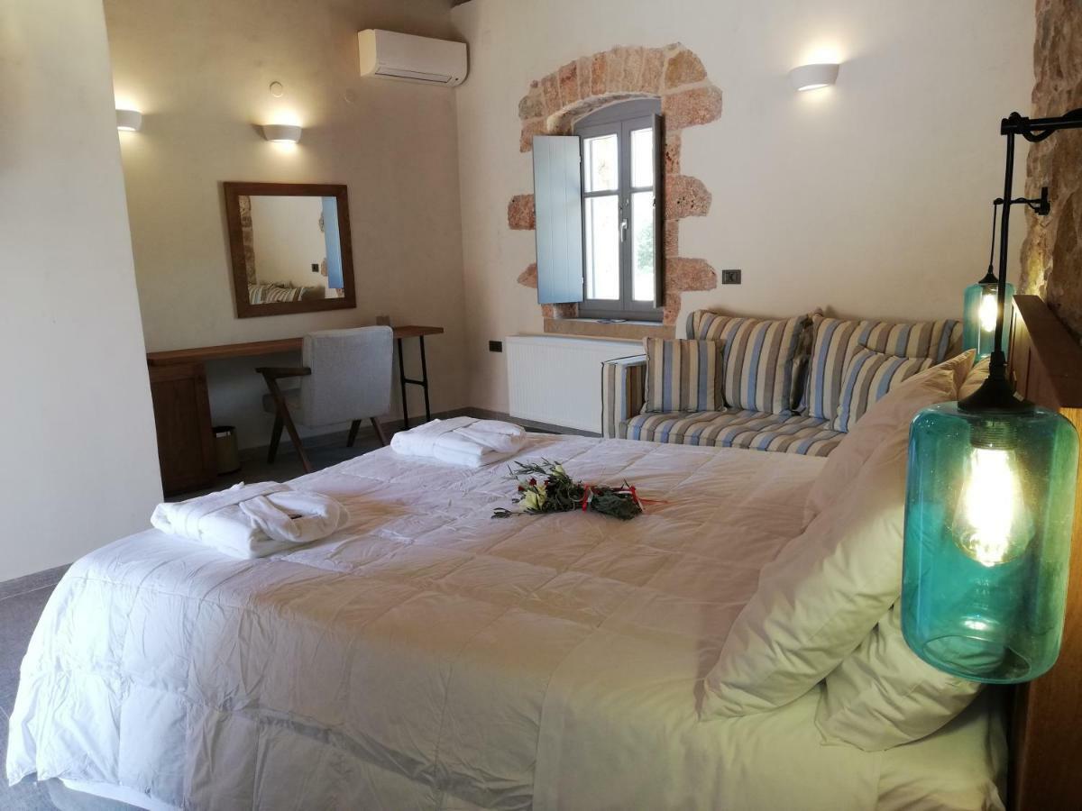 Ippola Boutique Hotel Erimos Zimmer foto